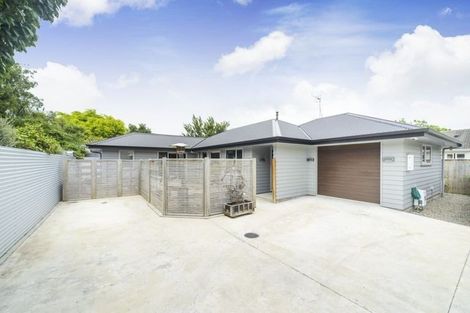 Photo of property in 528a Featherston Street, Roslyn, Palmerston North, 4414