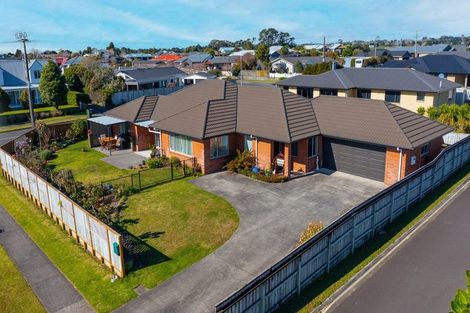 Photo of property in 1 Honeyfield Drive, Whalers Gate, New Plymouth, 4310