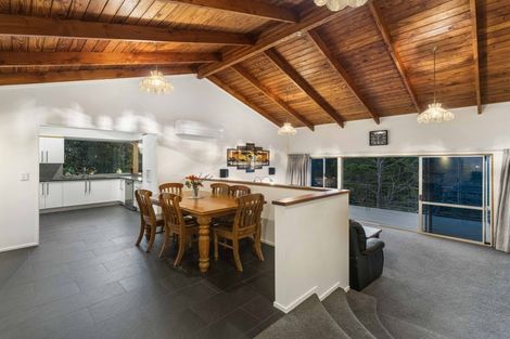 Photo of property in 23 Crows Road, Swanson, Auckland, 0614