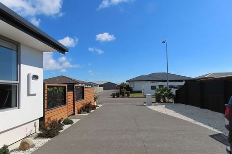 Photo of property in 3 Kingsbridge West, Burwood, Christchurch, 8083