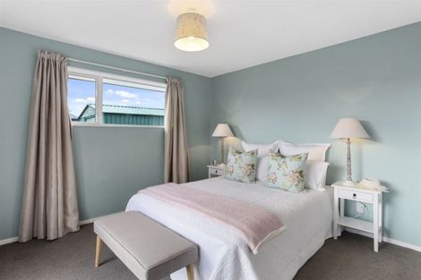 Photo of property in 4 Taniwha Street, Pegasus, 7612