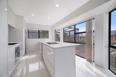 Photo of property in 2/163 Hobsonville Road, West Harbour, Auckland, 0618