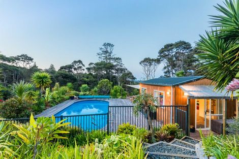 Photo of property in 118c Carter Road, Oratia, Auckland, 0604