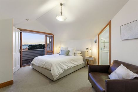 Photo of property in 2/12 Mariposa Crescent, Birkenhead, Auckland, 0626