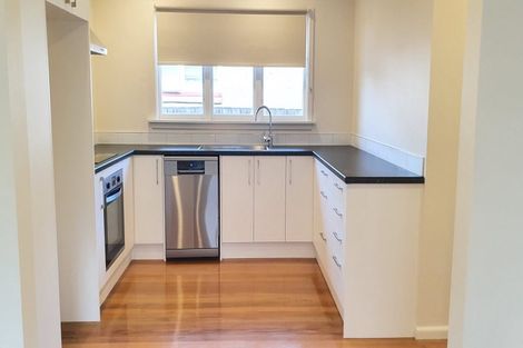 Photo of property in 2/129 Maidstone Road, Ilam, Christchurch, 8041