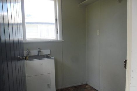 Photo of property in 52 Lipscombe Crescent, Havelock North, 4130