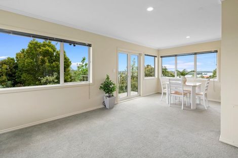 Photo of property in 33 Philomel Crest, Welcome Bay, Tauranga, 3112