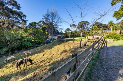 Photo of property in 118c Carter Road, Oratia, Auckland, 0604