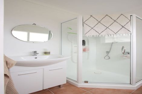 Photo of property in 82 Kahukura Avenue, Waitarere Beach, Levin, 5510