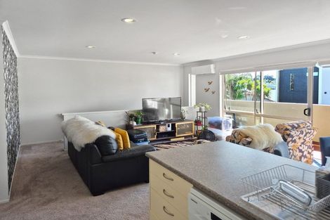 Photo of property in 6 Manning Street, Hamilton Central, Hamilton, 3204