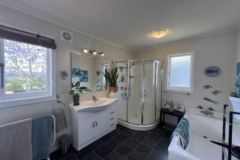 Photo of property in 54 Handforth Street, Onerahi, Whangarei, 0110