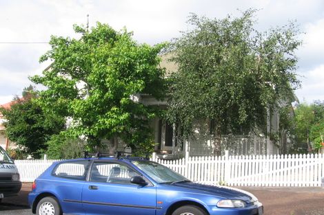 Photo of property in 17 Bayfield Road, Ponsonby, Auckland, 1011