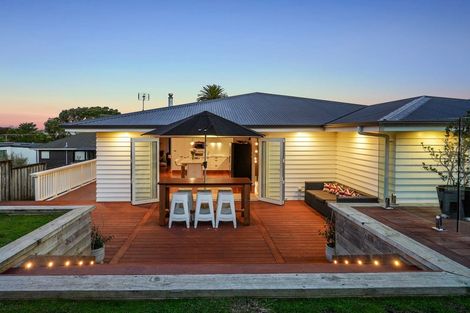Photo of property in 2/41 Hastings Road, Mairangi Bay, Auckland, 0630