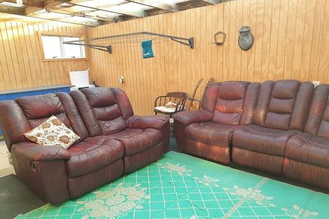 Photo of property in 58 Owhiro Bay Parade, Owhiro Bay, Wellington, 6023