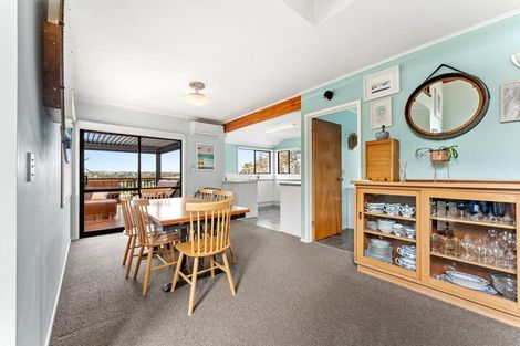 Photo of property in 32 Castaway Place, Gulf Harbour, Whangaparaoa, 0930