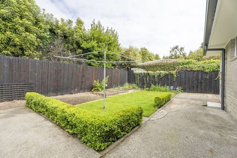 Photo of property in 2/367a Withells Road, Avonhead, Christchurch, 8042