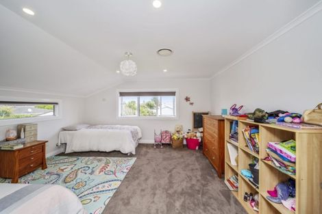 Photo of property in 36 Richmond Street, Fitzroy, New Plymouth, 4312