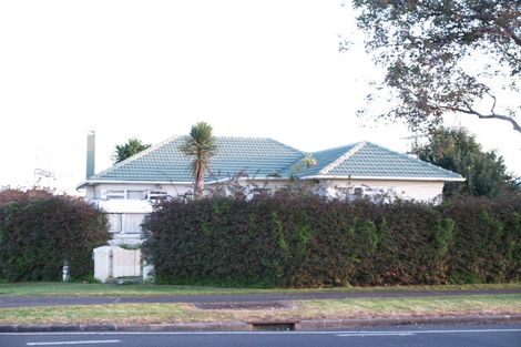 Photo of property in 14 Tennessee Avenue, Mangere East, Auckland, 2024
