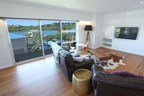 Photo of property in 44 Wainui Road, Raglan, 3225