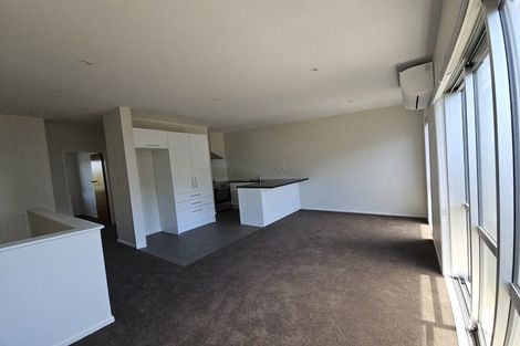 Photo of property in 4/18 Lambley Road, Titahi Bay, Porirua, 5022