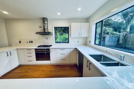 Photo of property in 4/35 John Court Street, Birkenhead, Auckland, 0626