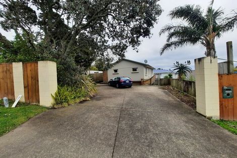 Photo of property in 2a Gallony Avenue, Massey, Auckland, 0614
