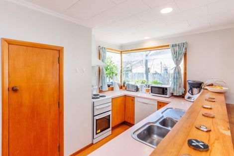 Photo of property in 27 Winchester Street, Awapuni, Palmerston North, 4412