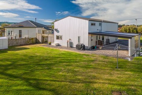 Photo of property in 32 Bell Street, Otane, 4202