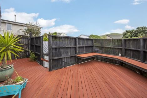 Photo of property in 10 Puketai Place, Pukerua Bay, 5026