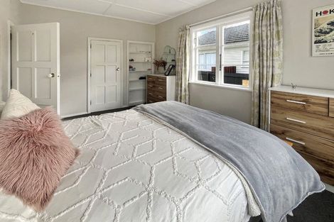 Photo of property in 13 Webb Street, Terrace End, Palmerston North, 4410