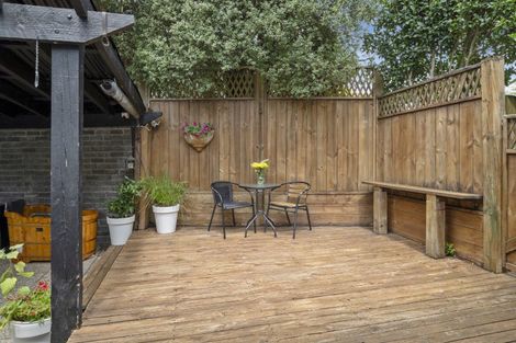 Photo of property in 10 Utuhina Road, Springfield, Rotorua, 3015