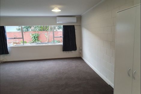 Photo of property in 5/19 Milton Road, Orewa, 0931