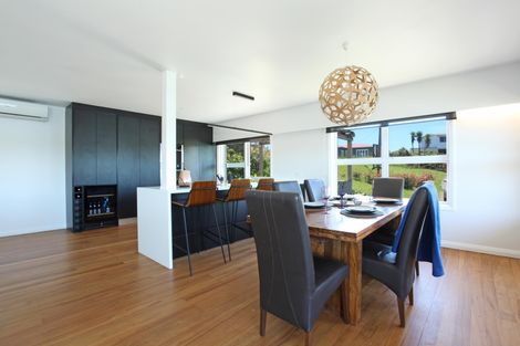 Photo of property in 44 Wainui Road, Raglan, 3225