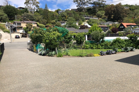 Photo of property in 24 Augusta Street, Redcliffs, Christchurch, 8081