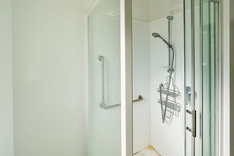 Photo of property in 6 Cunliffe Street, Johnsonville, Wellington, 6037