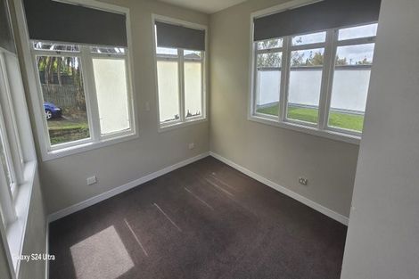 Photo of property in 25 Glenfern Road, Mellons Bay, Auckland, 2014