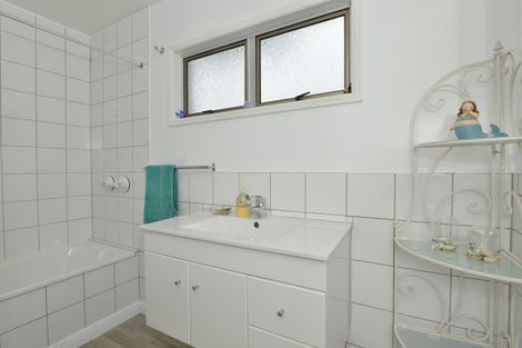 Photo of property in 90a School Road, Paihia, 0200