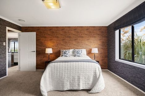 Photo of property in 25 Tunnel Beach Road, Blackhead, Dunedin, 9076