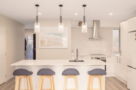 Photo of property in 6b Rawhiti Avenue, New Brighton, Christchurch, 8083