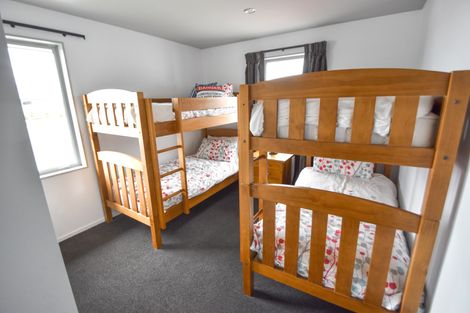 Photo of property in 10 Greenfield Place, Twizel, 7901