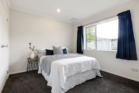 Photo of property in 5 Allgood Place, Rototuna North, Hamilton, 3210