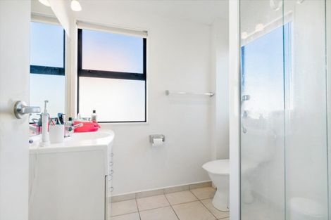 Photo of property in 1/142 Ghuznee Street, Te Aro, Wellington, 6011