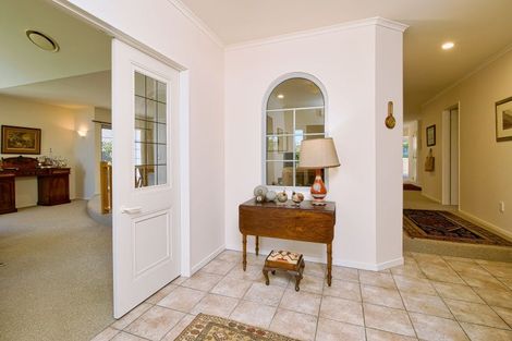 Photo of property in 6 Kingsgate Close, Havelock North, 4130