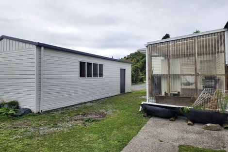 Photo of property in 6 Ashmore Avenue, Cobden, Greymouth, 7802
