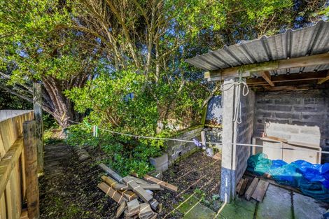 Photo of property in 62 Gisborne Terrace, Opunake, 4616
