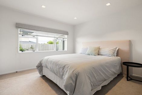 Photo of property in 220a Ocean Road, Whangamata, 3620