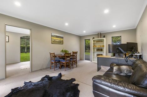 Photo of property in 32 Swallow Lane, Tamahere, Hamilton, 3283