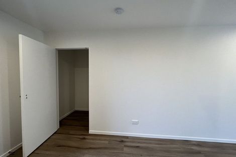 Photo of property in 15 Matukutureia Lane, Manurewa, 2102