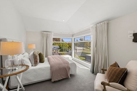 Photo of property in 87 Cashmere Road, Cashmere, Christchurch, 8022