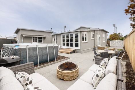 Photo of property in 79 Nelson Crescent, Napier South, Napier, 4110